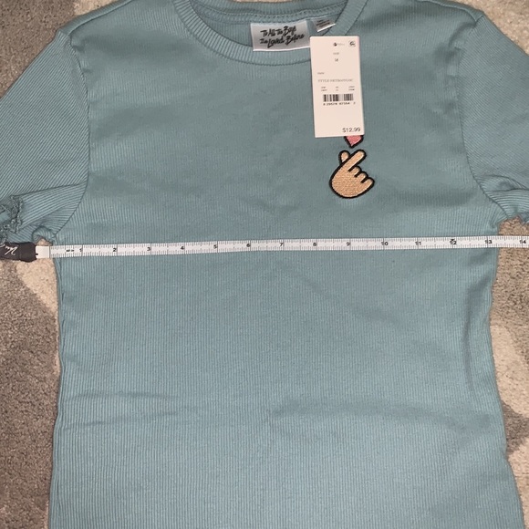 NWT Baby Doll Ribbed Tee 🫰🏼 Adult XS - Picture 5 of 6